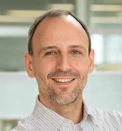 Picture and link of Prof. Oliver Lieleg